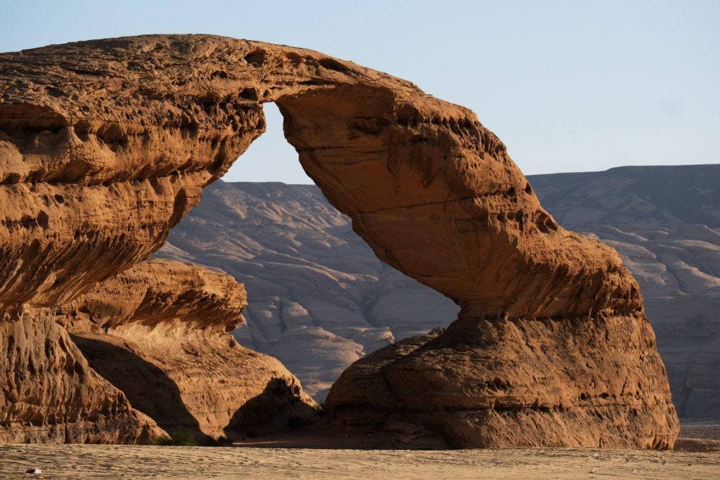 AlUla: Jabal Al-Qaws and the Al-Gharamil Mountains – Discover the natural wonders of AlUla