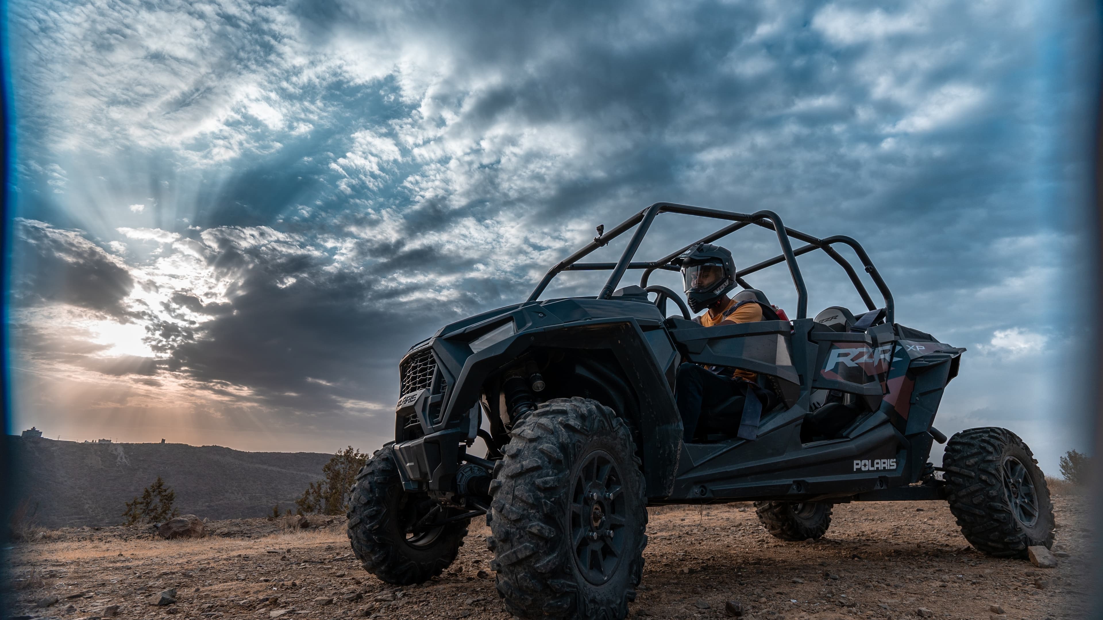 Al-Baha: A mountain buggy experience