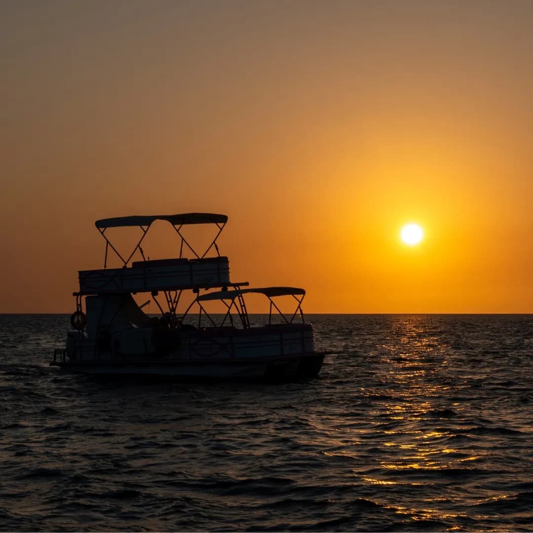 King Abdullah Economic City: Island Paradise Trip / For Groups